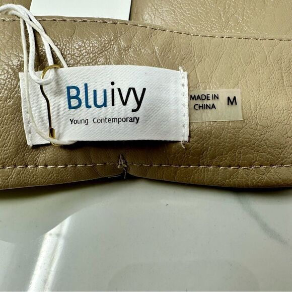 Blue Ivy Synthetic Leather Skirt- Size M - Picture 4 of 8